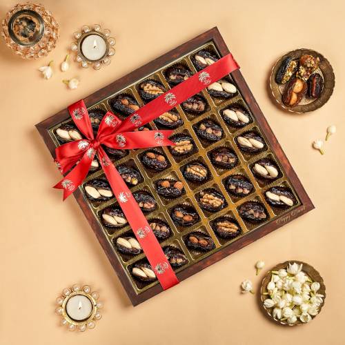 Assorted Stuffed Dates Tray 36 Pcs